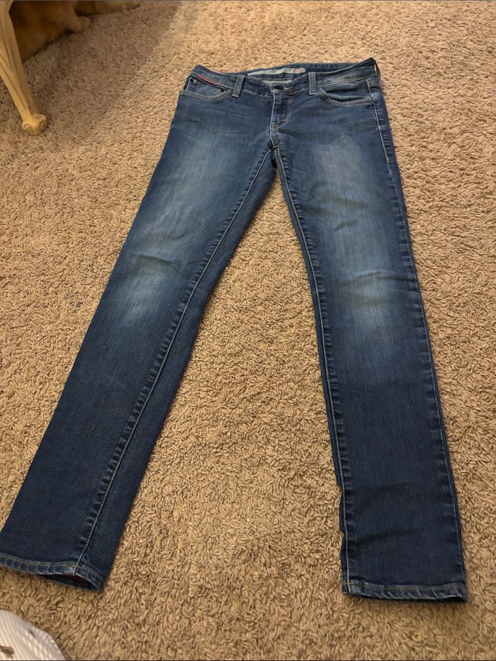Sale ends @10 IT JeansSize 26 with a 27 inch inseam Women’s Jeans - like new